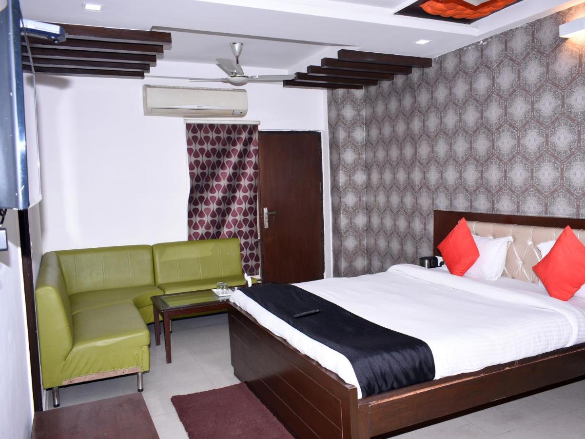 Hotel Flora Inn Gurgaon Exterior foto